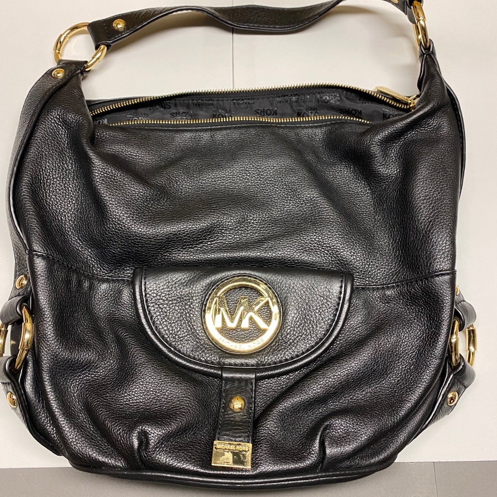 Michael Kors black leather shoulder bag